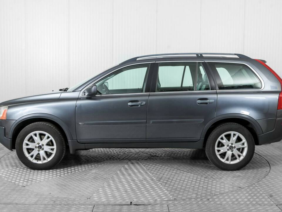 Image 8/43 of Volvo XC90 2.5T (2005)