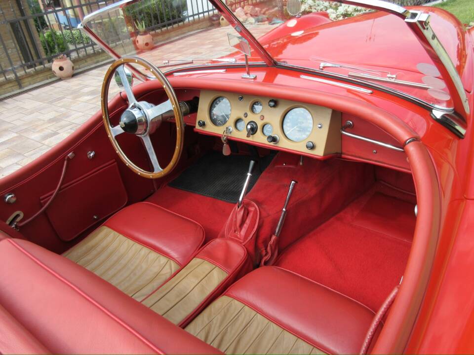 Bild 9/45 von Jaguar XK 120 SE OTS (1954)