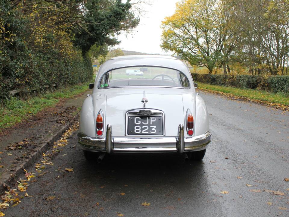 Image 5/15 de Jaguar XK 150 3.8 S FHC (1961)