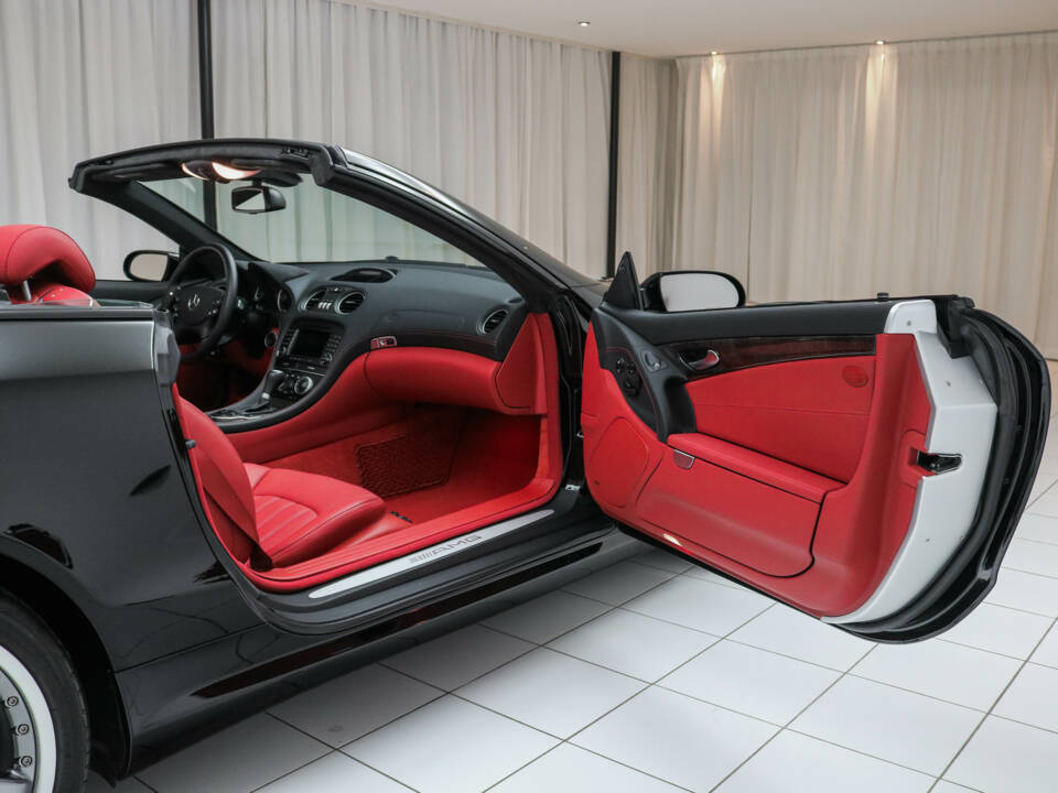 Image 9/21 of Mercedes-Benz SL 65 AMG (2005)