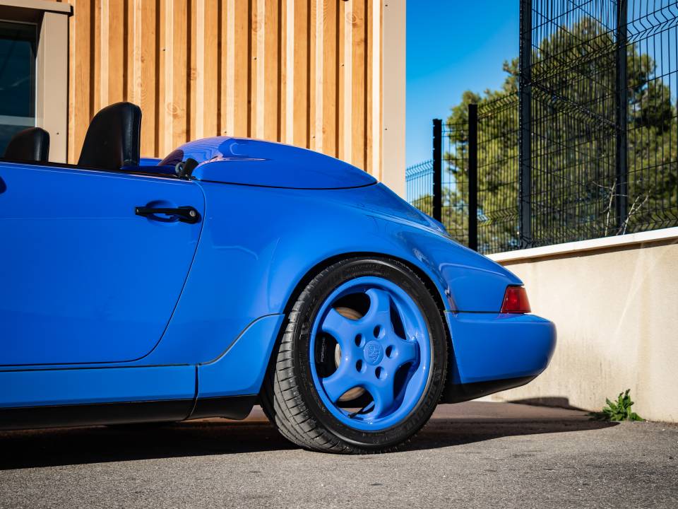 Imagen 8/50 de Porsche 911 Speedster (1993)