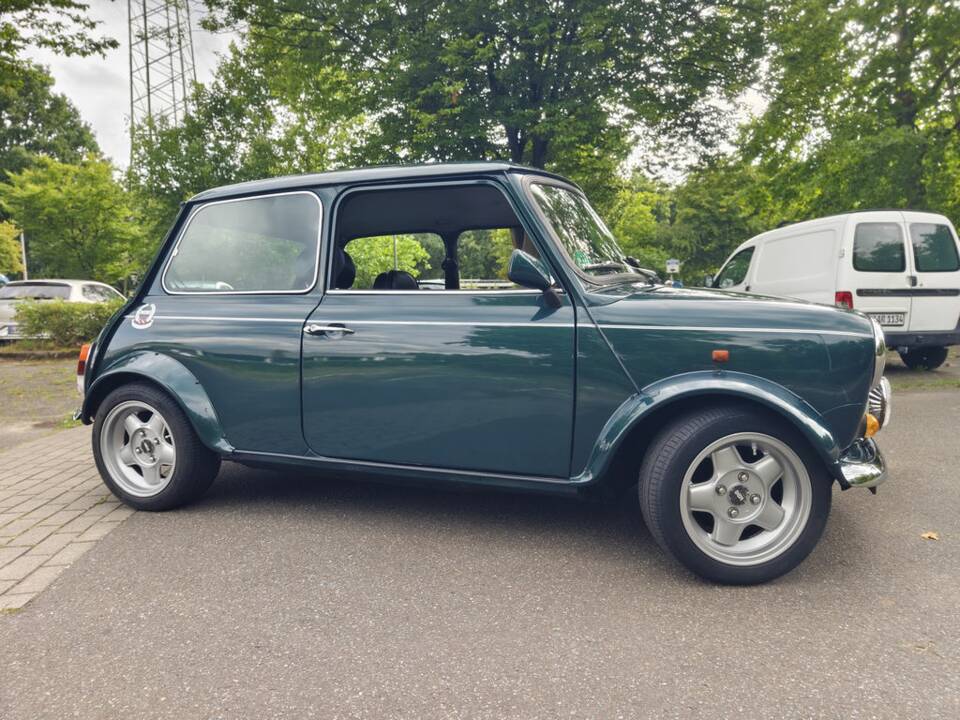 Bild 8/8 von Rover Mini 1.3i (1995)