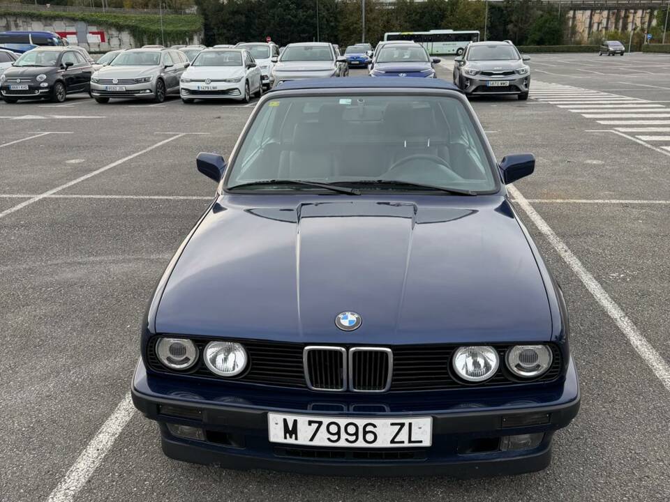 Bild 5/55 von BMW 320i (1991)