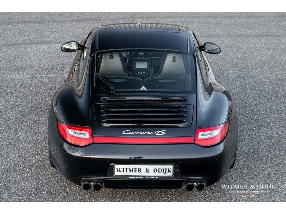 Image 27/32 de Porsche 911 Carrera 4S (2009)