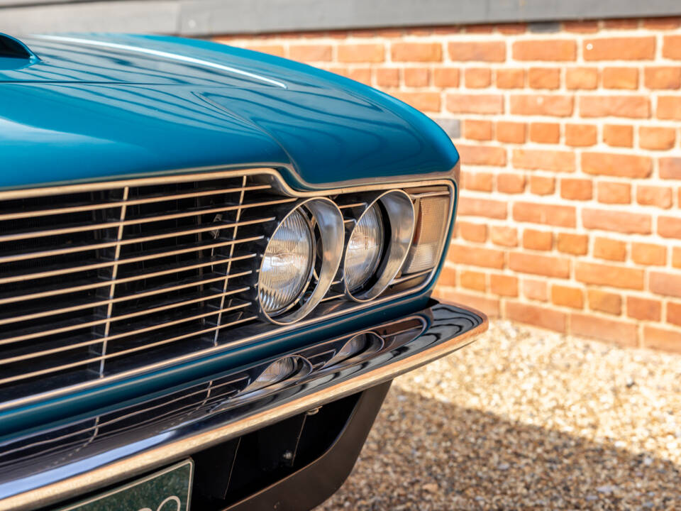 Immagine 17/71 di Aston Martin DBS V8 (1971)