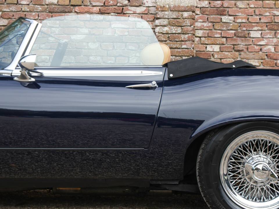Obraz 8/50 pojazdu Jaguar E-Type V12 (1973)