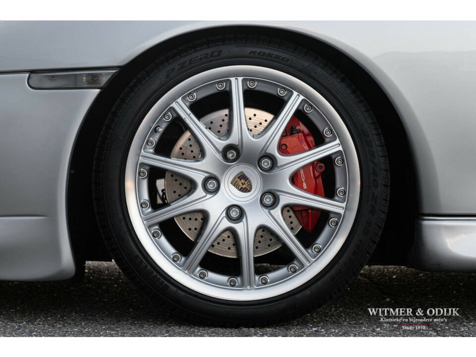 Image 28/33 of Porsche 911 GT3 (2000)
