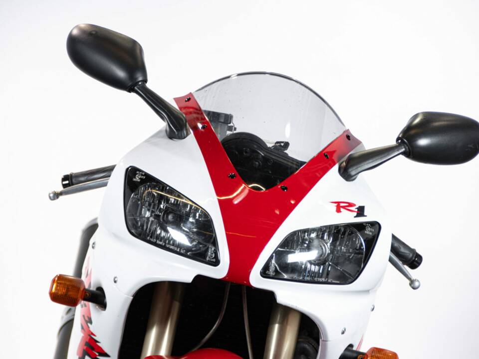 Bild 40/50 von Yamaha YZF 1000 R1 (1998)