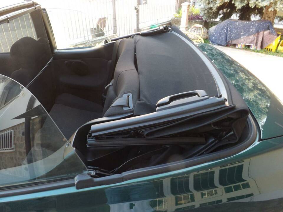 Image 19/50 of Volkswagen Golf III Cabrio 1.6 (1998)
