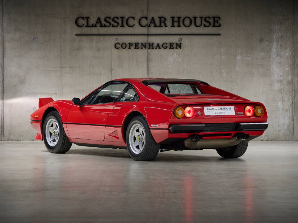 Afbeelding 7/100 van Ferrari 208 GTB Turbo (1982)
