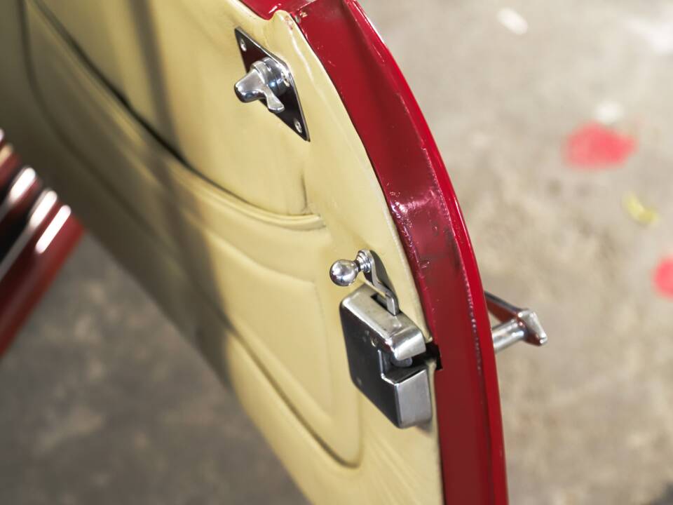 Bild 16/69 von MG TC (1948)