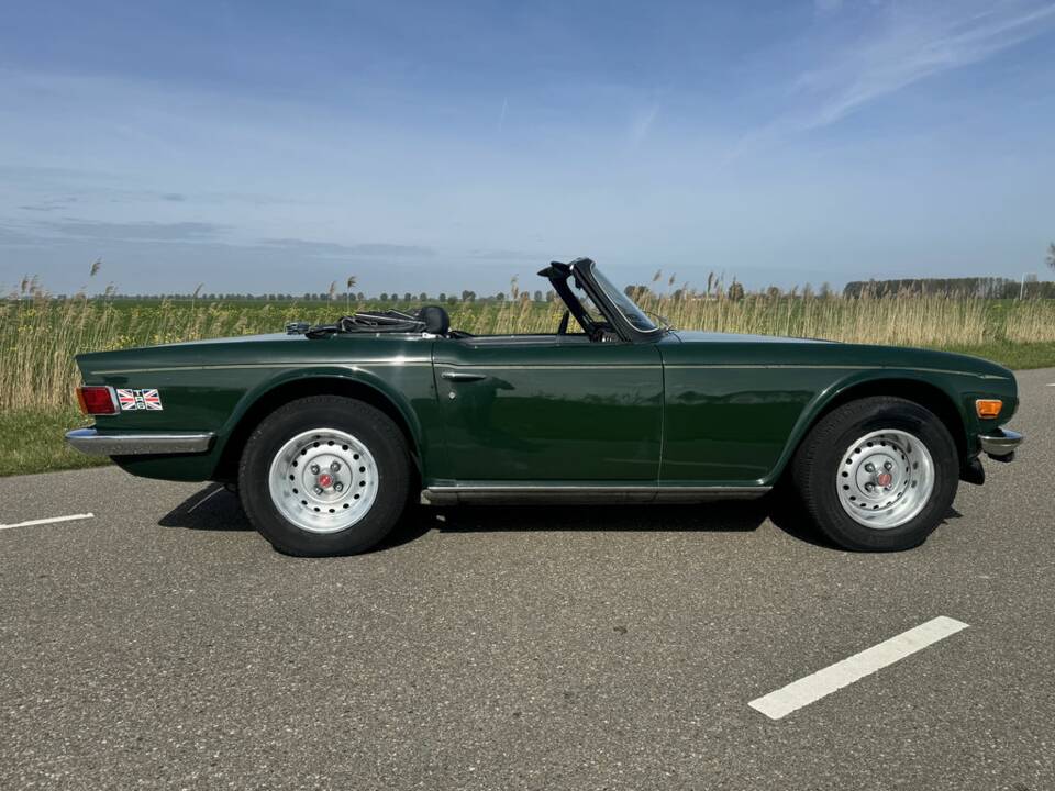 Immagine 3/8 di Triumph TR 6 (1976)