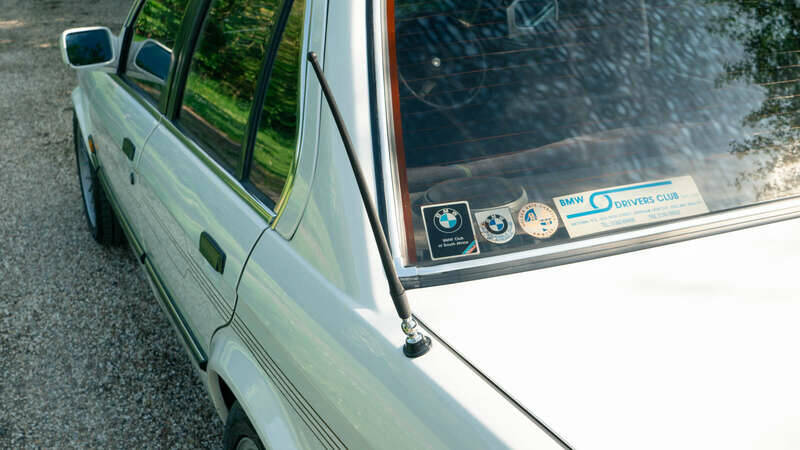 Image 20/50 of ALPINA C1 2.3 (1984)