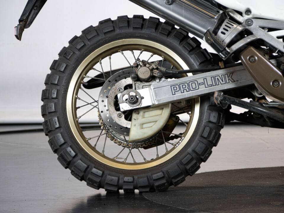 Image 27/50 de Honda XRV 650 Africa Twin (1989)