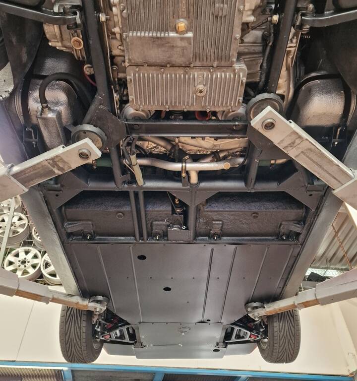 Image 60/82 of Ferrari 308 GTS Quattrovalvole (1983)