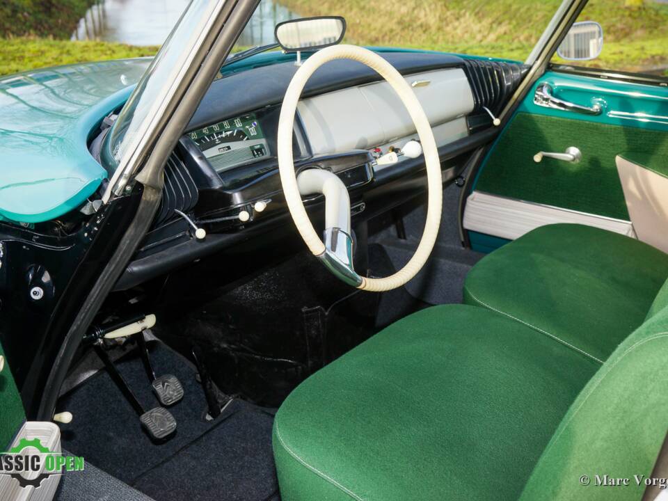 Image 6/41 of Citroën ID 19 (1964)