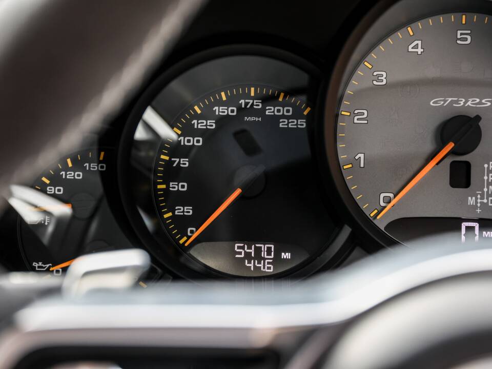 Afbeelding 40/43 van Porsche 911 GT3 RS (2015)