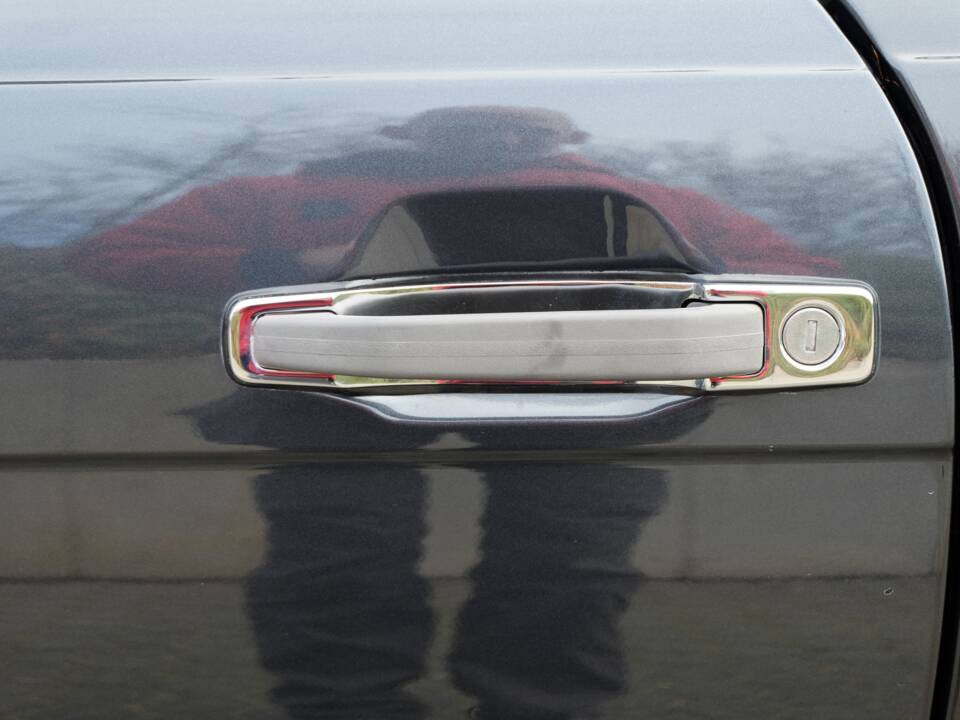 Immagine 32/43 di Mercedes-Benz 300 SL (1987)