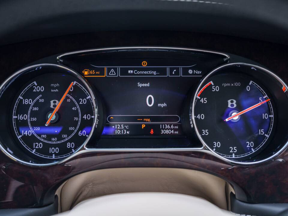 Bild 14/28 von Bentley Mulsanne Speed (2016)