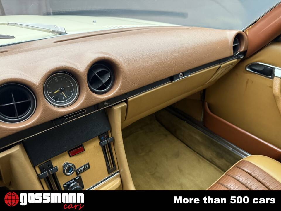 Image 12/15 of Mercedes-Benz 450 SLC (1972)