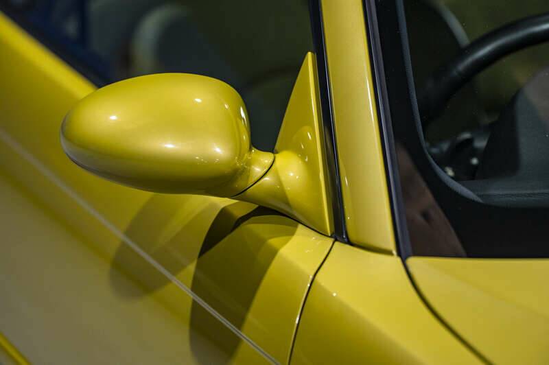 Image 19/50 of BMW M3 (2003)