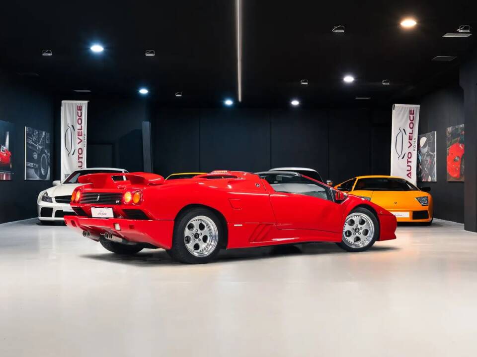 Bild 7/15 von Lamborghini Diablo (1996)