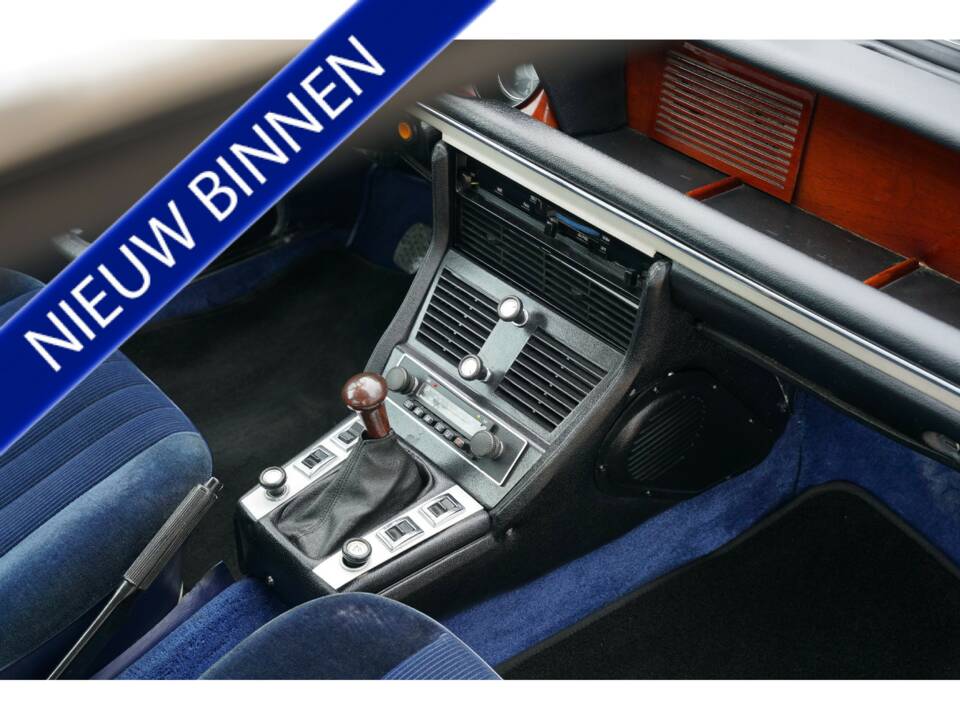 Image 37/50 of BMW 3.0 CSi (1974)