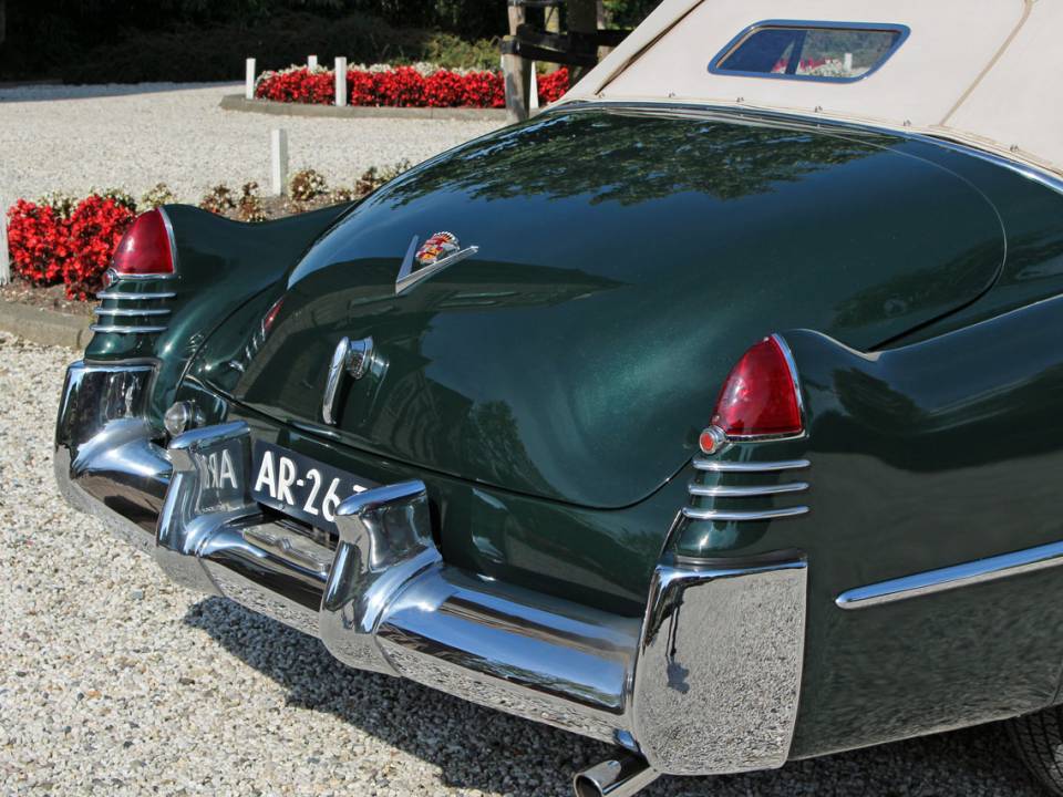 Image 16/50 of Cadillac 62 Convertible (1948)