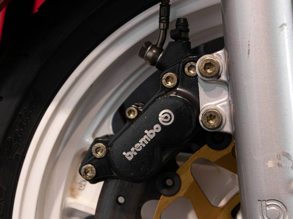 Image 35/35 of Bimota YB8 (1991)