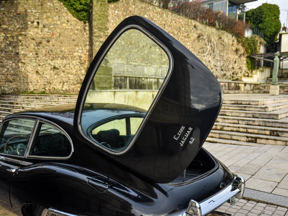 Imagen 8/8 de Jaguar E-Type (2+2) (1970)