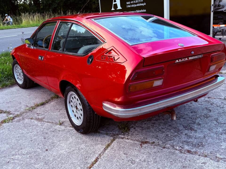 Image 5/21 of Alfa Romeo Alfetta GTV 2.0 L (1978)
