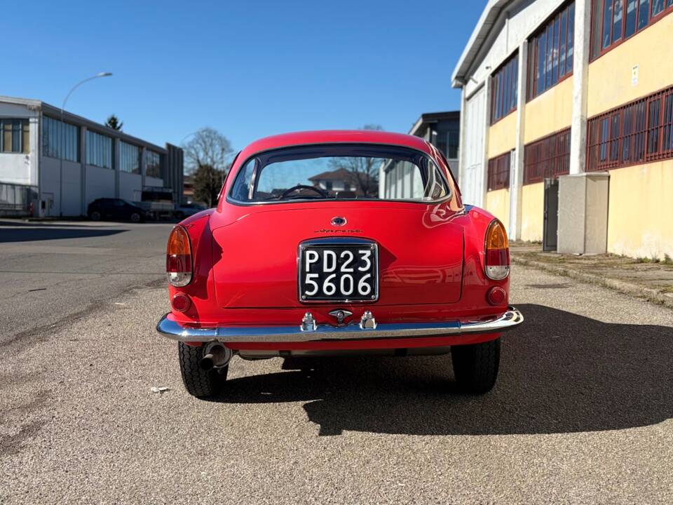 Image 5/25 of Alfa Romeo Giulietta Sprint (1960)