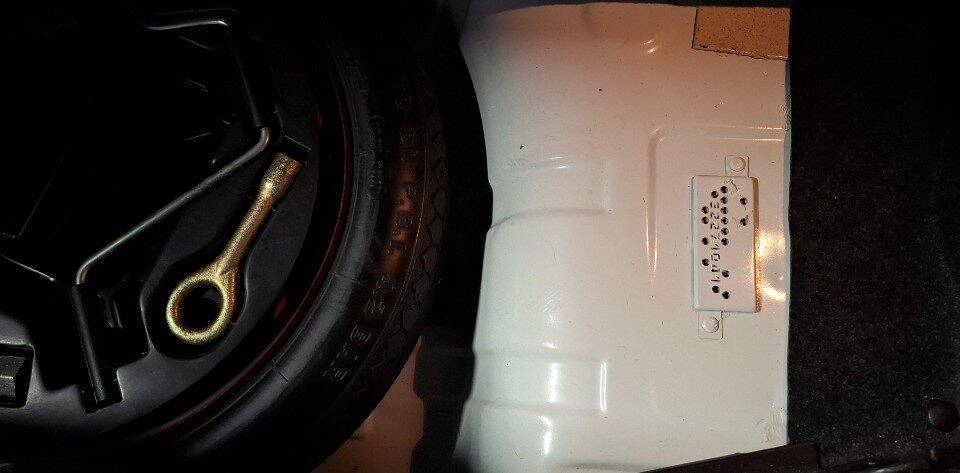 Image 48/49 of Lancia DELTA HPE 2.0 16V TURBO 3 (1997)