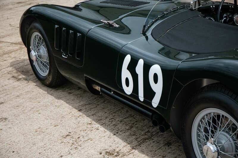 Image 27/35 de Jaguar XK 120 C (C-Type) (2016)
