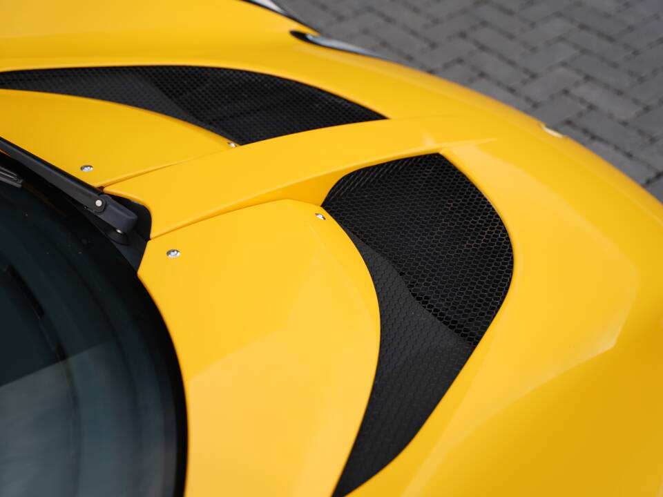 Image 39/50 of Lotus Exige S 240 (2008)
