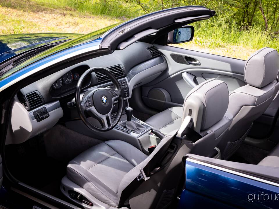 Image 7/56 of BMW 323Ci (2000)