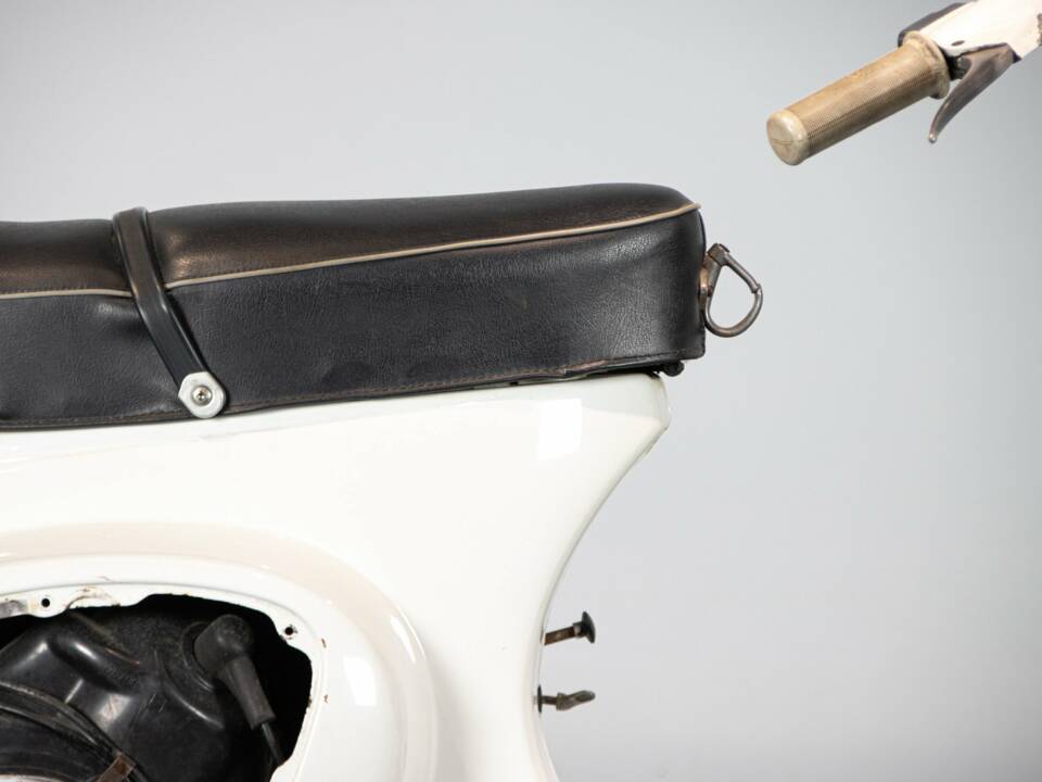 Bild 23/38 von Piaggio Vespa 125 Primavera (1973)