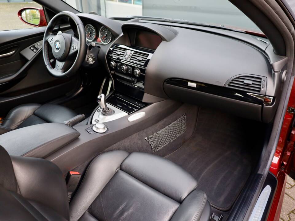 Bild 11/22 von BMW M6 (2005)