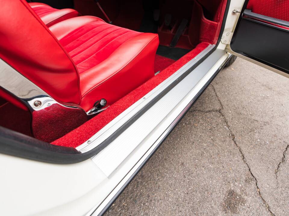 Bild 77/90 von Porsche 911 2.0 E (1969)