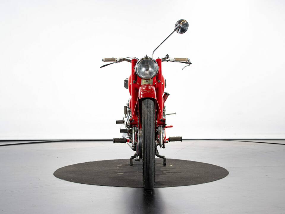 Immagine 7/50 di Moto Guzzi Falcone Turismo (1960)