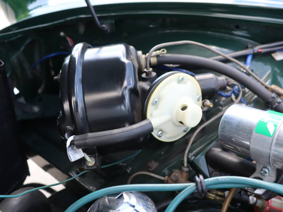 Image 42/50 of Sunbeam Alpine Mk IV (1965)