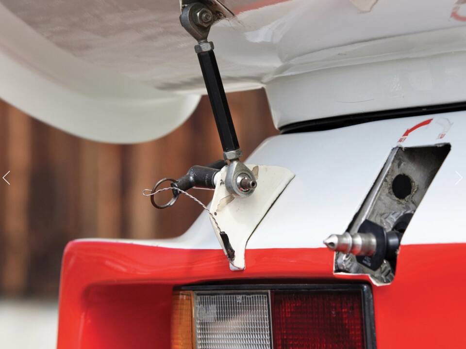 Image 23/35 de Porsche 924 Carrera GTR (1981)