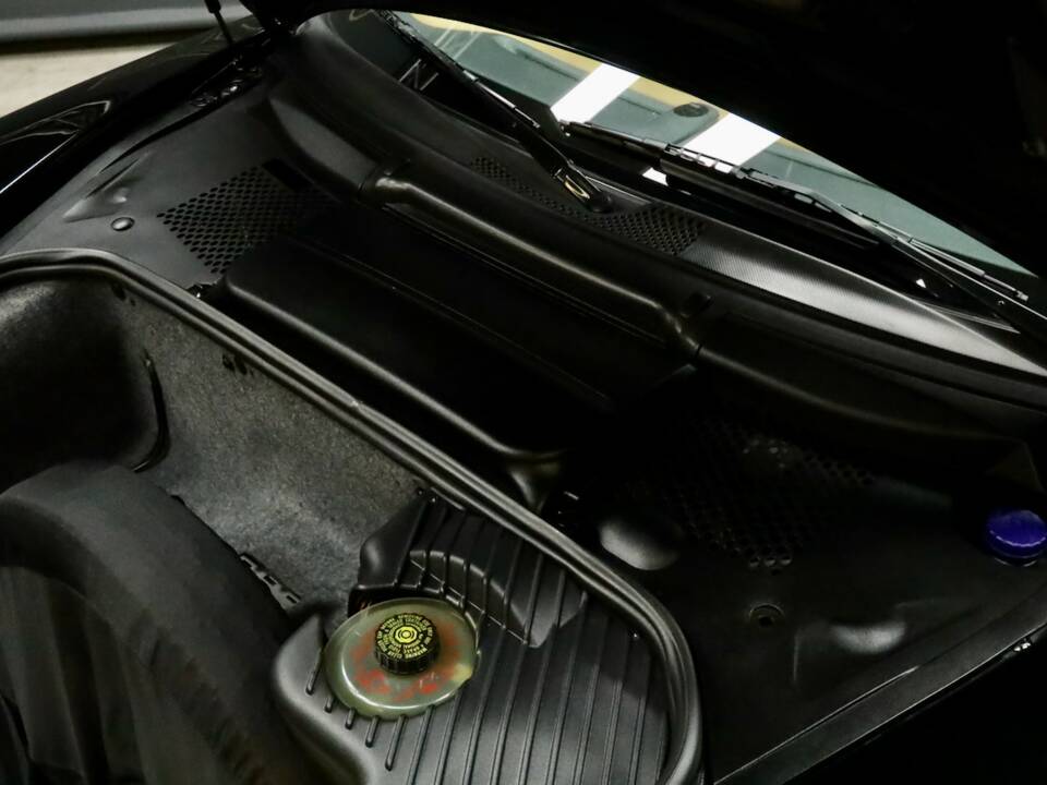 Image 33/50 de Porsche 911 Carrera (1999)