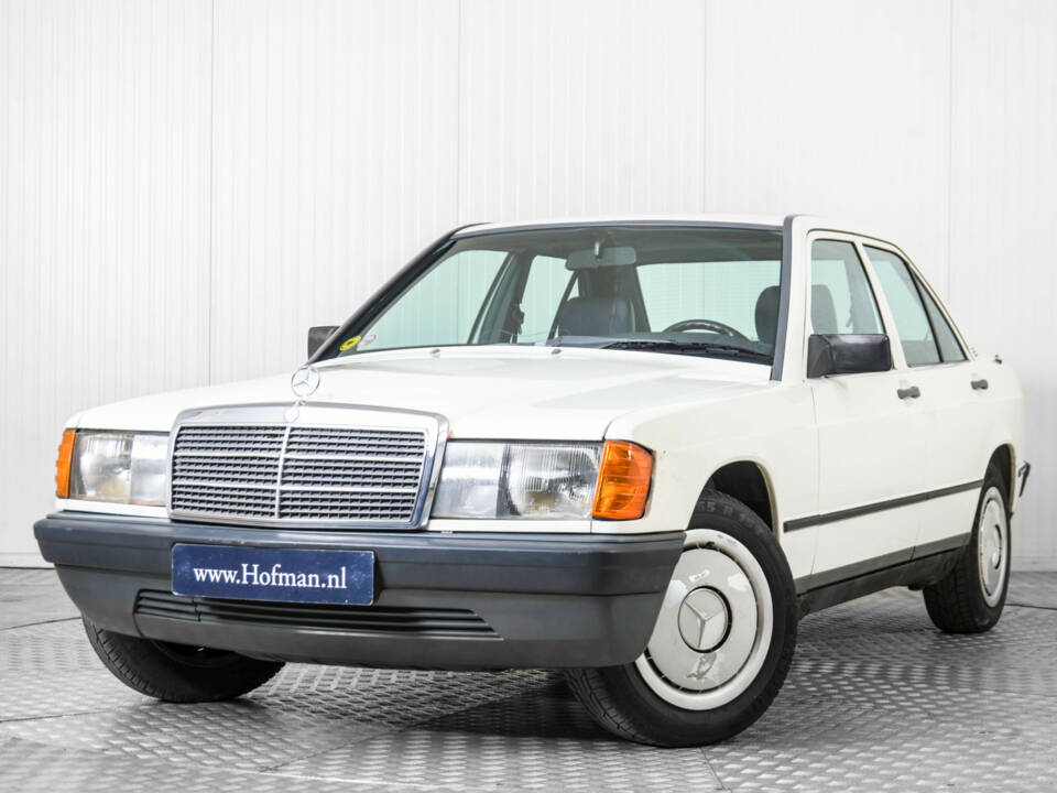 Immagine 3/50 di Mercedes-Benz 190 D (1985)