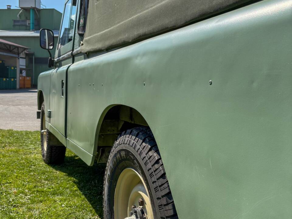 Bild 7/12 von Land Rover 109 (1982)