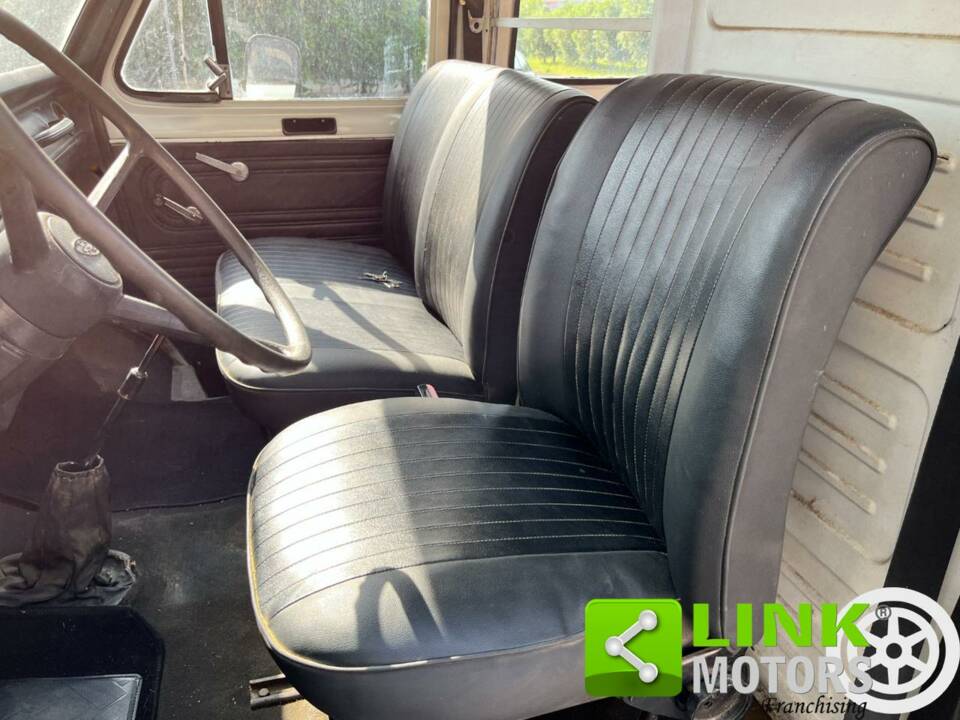 Image 4/10 of Ford Transit (1977)