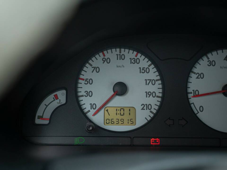 Image 47/50 of Citroën Saxo 1.6i VTS (1996)