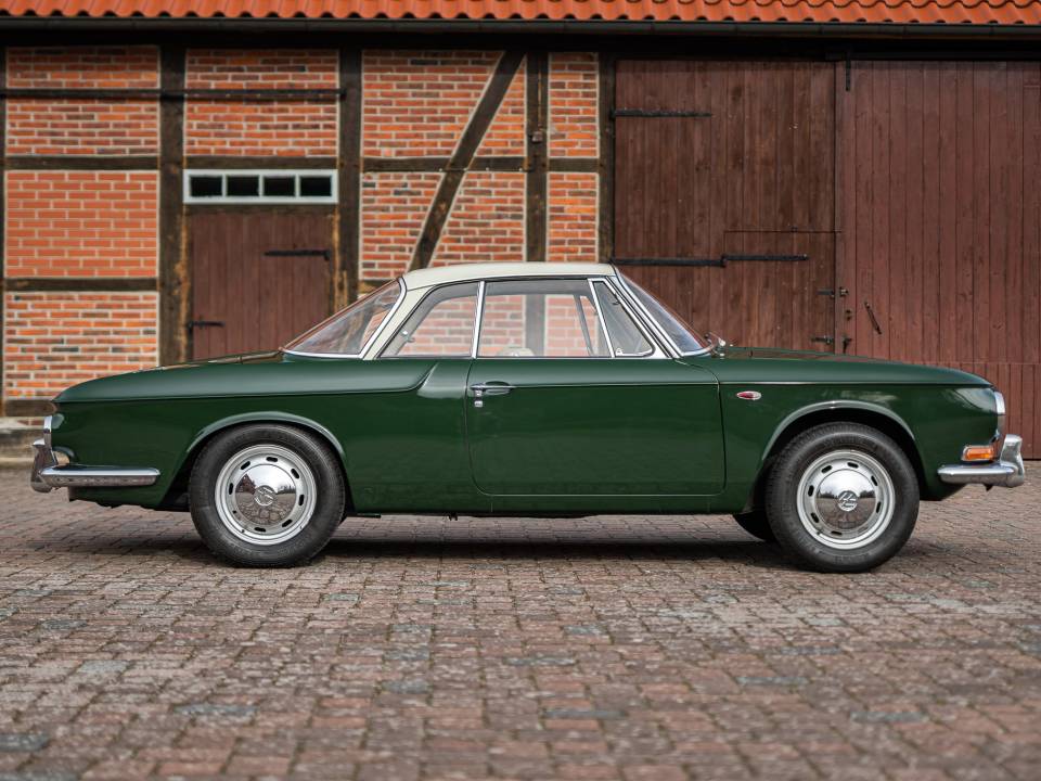 Image 11/38 of Volkswagen Karmann Ghia 1500 (1968)