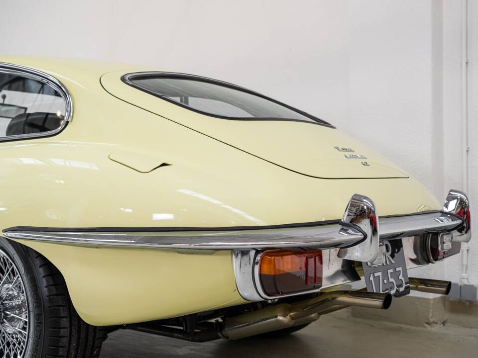 Imagen 31/40 de Jaguar E-Type (2+2) (1970)