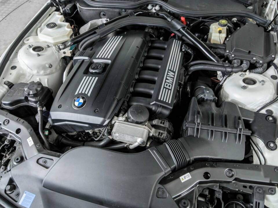 Image 39/50 of BMW Z4 sDrive23i (2010)